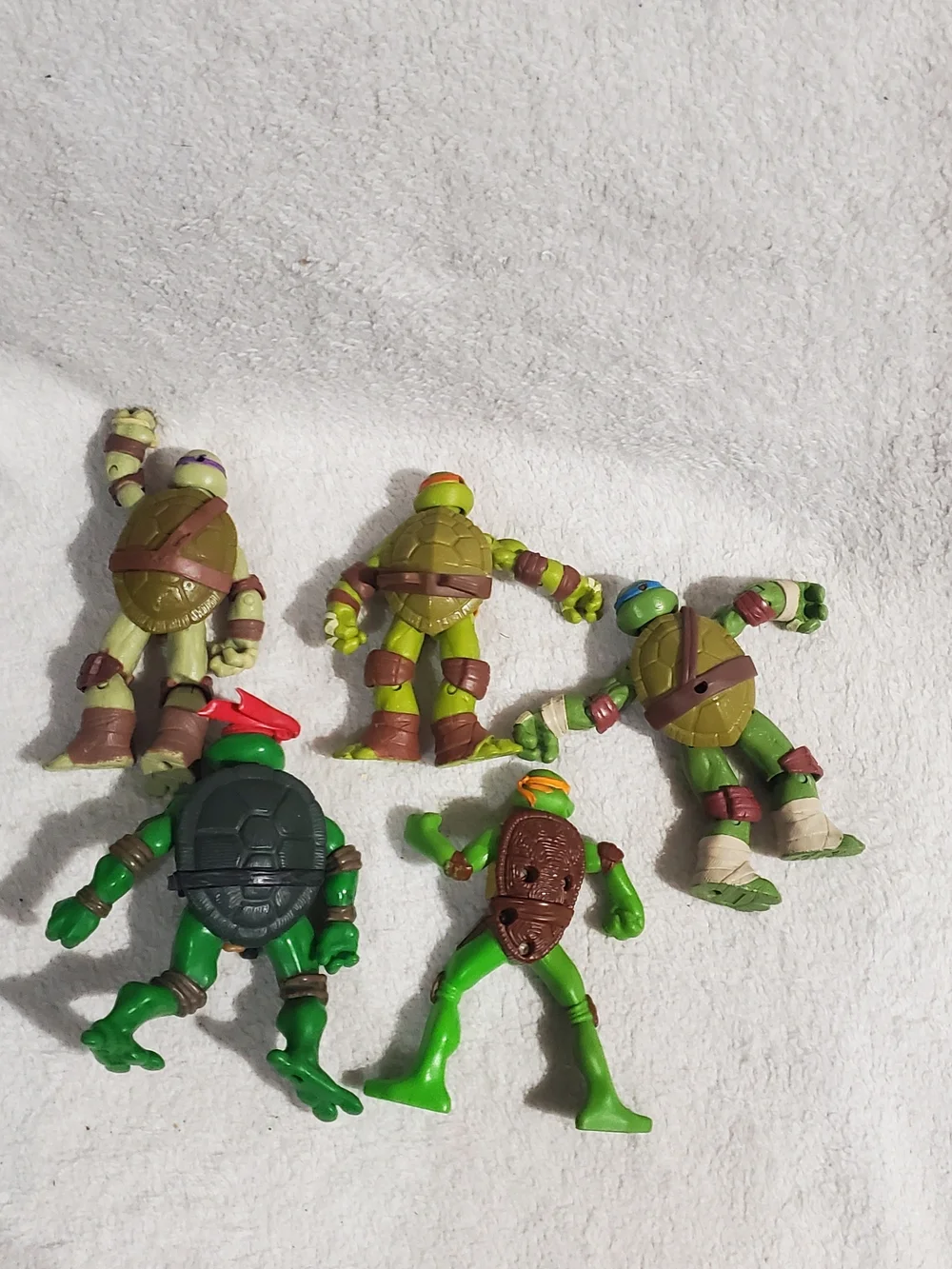Green Turtle Action Figure Set with Colored Masks - 5-Pack